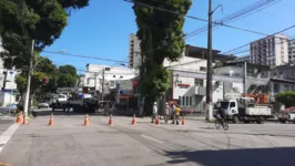 A interdição acontece neste domingo (30) no bairro Batista Campos.