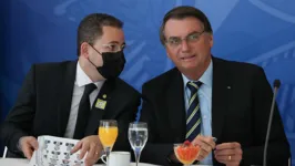 Bolsonaro saiu do PSL e não conseguiu criar o próprio partido 