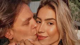 Gabi Brandt, esposa de Saulo Poncio, não deixou por menos e rebateu a crítica.