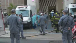 Hospital precisou ser evacuado por causa do incêndio, já controlado pelo Corpo de Bombeiros.