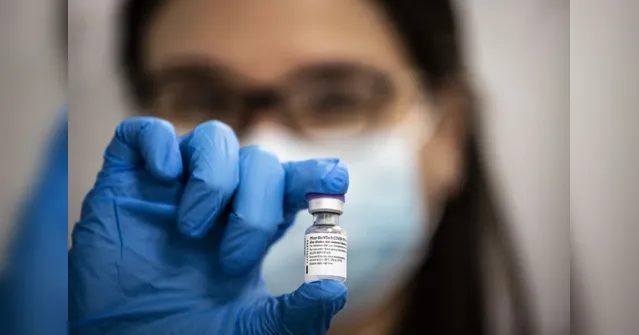 Imagem ilustrativa da notícia Governo começa a distribuir lote de 1 milhão da Pfizer