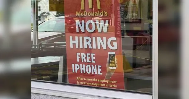 Imagem ilustrativa da notícia  McDonald’s oferece iPhone para quem trabalhar em lanchonete