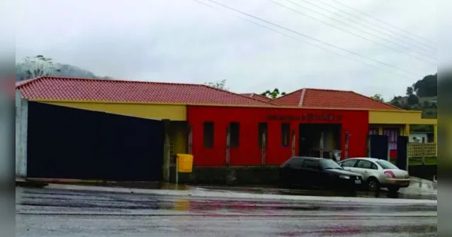 Imagem ilustrativa da notícia Homem invade creche com facão e mata crianças em SC