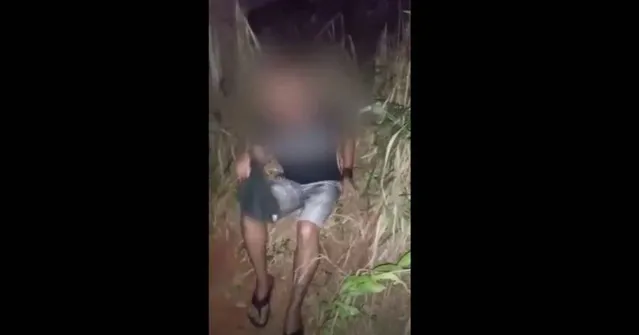 Imagem ilustrativa da notícia Vídeo mostra jovem sendo assassinado pelo Comando Vermelho