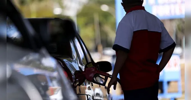 Imagem ilustrativa da notícia Preço da gasolina subiu 43% em um ano em Belém