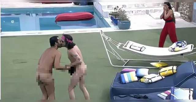 Imagem ilustrativa da notícia Gil e Fiuk se beijam pelados e convidam Juliette; assista!