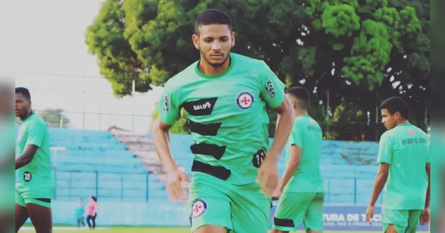 Imagem ilustrativa da notícia Destaque do Paraense e lateral são contratados pelo Paysandu