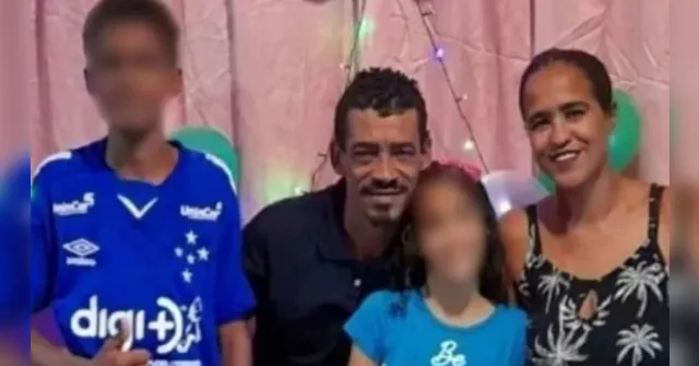 Imagem ilustrativa da notícia Corpos de pai e filha são encontrados abraçados em sofá
