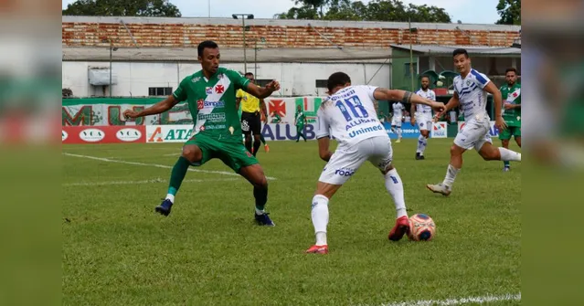 Imagem ilustrativa da notícia Paysandu cai de 4 no Souza; Tuna vence jogo de ida