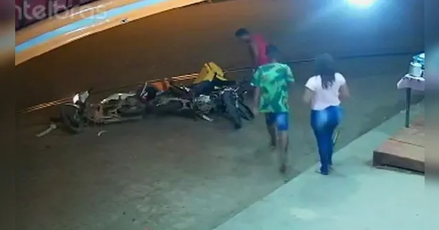 Imagem ilustrativa da notícia Motociclistas ficam feridos em colisão grave no Pará
