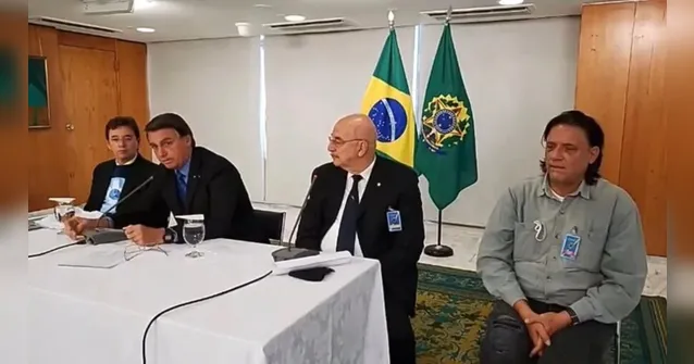 Imagem ilustrativa da notícia Vídeo: 'ministério paralelo' de Bolsonaro rechaça vacinas