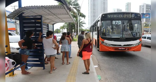 Imagem ilustrativa da notícia Rodoviários votam proposta e podem encerrar greve 