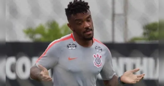 Imagem ilustrativa da notícia Experiente volante é o novo contratado do Paysandu