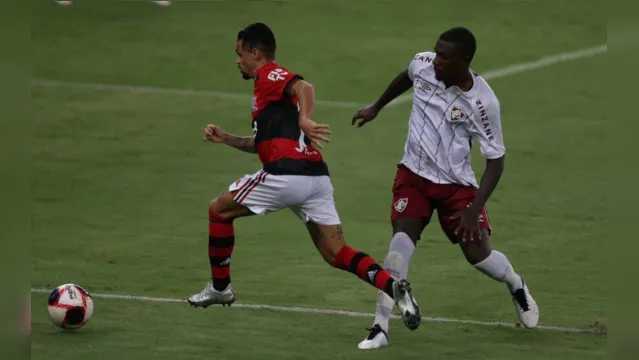 Imagem ilustrativa da notícia Jogo do Fluminense altera partida do Flamengo; entenda!
