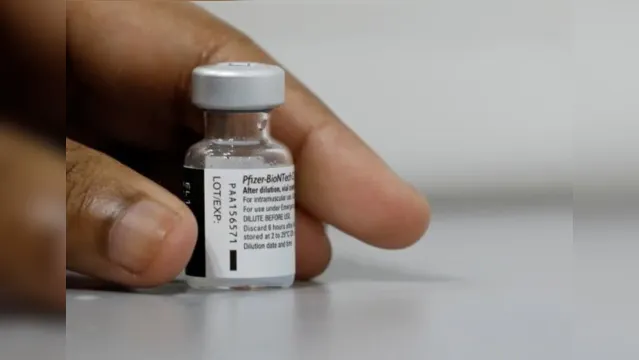 Imagem ilustrativa da notícia Pfizer pede para Anvisa incluir adolescentes na vacinação