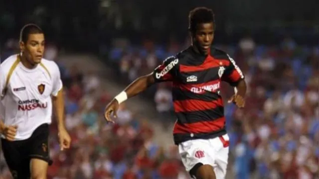 Imagem ilustrativa da notícia Clube do Remo contrata ex-jogador do Flamengo