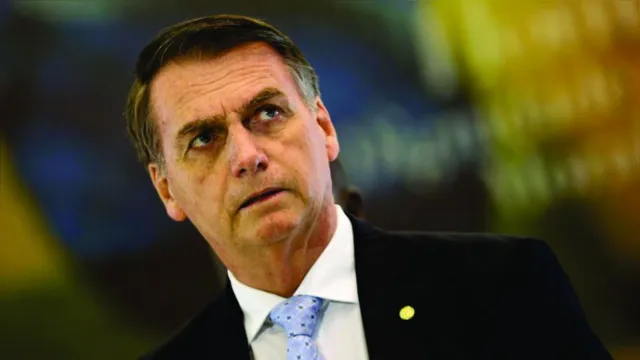 Imagem ilustrativa da notícia Bolsonaro disse não a 11 ofertas de vacinas