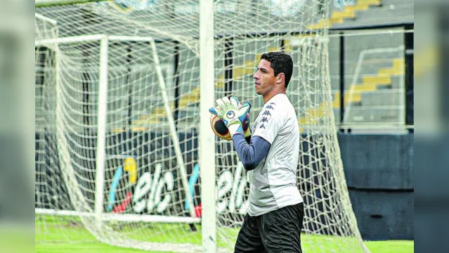 Imagem ilustrativa da notícia Goleiro Vinicius: "Voltamos desatentos e levamos os gols"