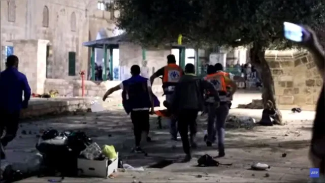 Imagem ilustrativa da notícia Jerusalém: 90 ficaram feridos em confrontos no último sábado