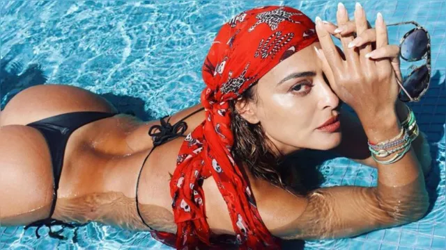 Imagem ilustrativa da notícia Juliana Paes sentiu pênis de ator em cena: "tapinha na coxa"