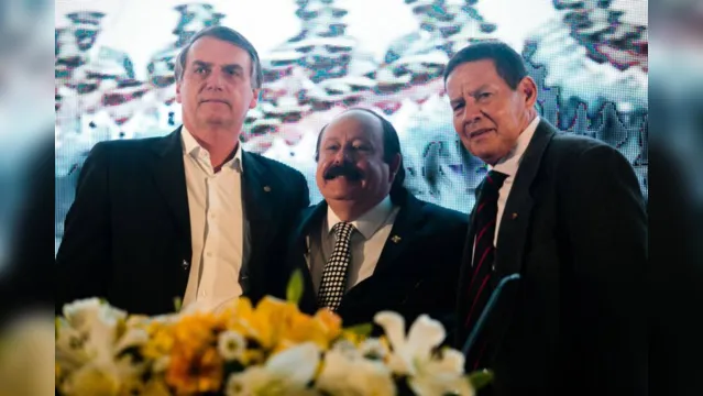 Imagem ilustrativa da notícia PRTB perde força, mas se recusa a filiar Jair Bolsonaro