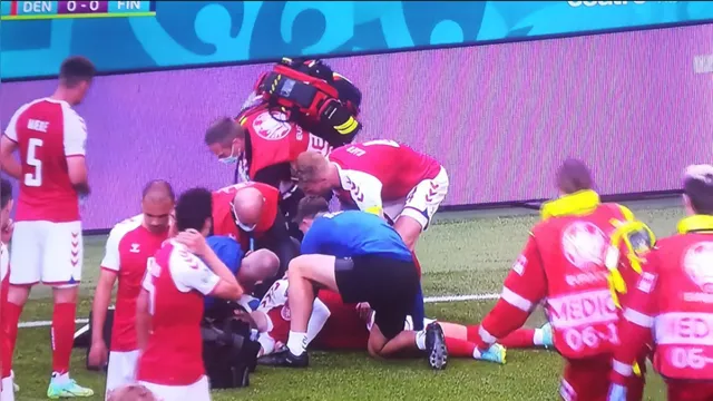 Imagem ilustrativa da notícia Jogador sofre mal súbito durante jogo da Eurocopa. Assista