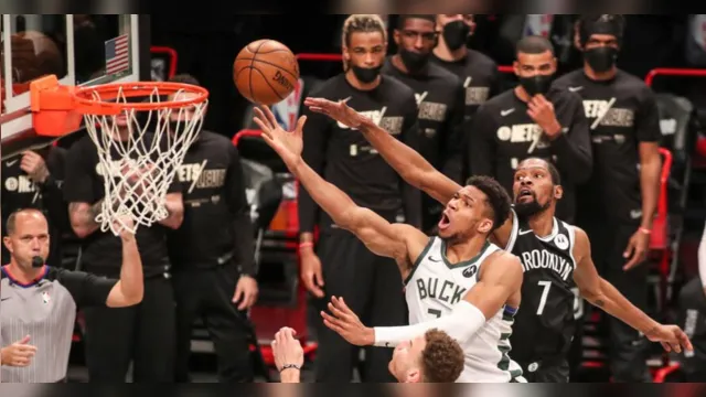 Imagem ilustrativa da notícia NBA: Durant bate recorde de pontos, mas Brooklyn é eliminado