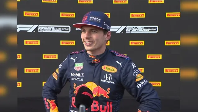 Imagem ilustrativa da notícia Max Verstappen faz a pole position para o GP da França
