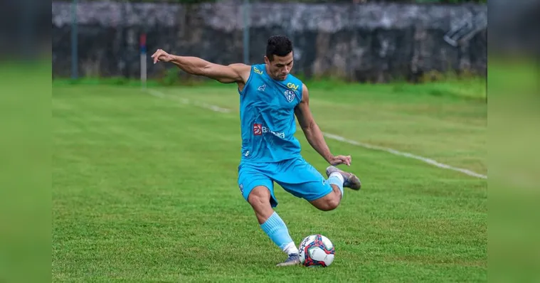 Imagem ilustrativa da notícia Fratura tira Bruno Collaço dos próximos jogos do Paysandu