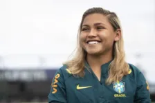 Com passagens por Remo, Esmac, Pinheirense e Iranduba-AM, Nayra é vive o sonho de poder vestir a camisa da Seleção Brasileira Sub-20.