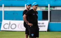 Vinícius Eutrópio analisa nova formação ofensiva para o jogo contra o Manaus, no domingo. 