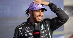 Hamilton investe no aprimoramento para continuar dominante na Fórmula 1.