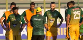 Técnico Robson Melo e sua equipe antes da viagem ao Maranhão