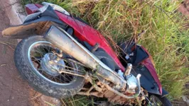 Motocicleta em que a vítima estava 