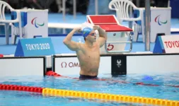 Gabriel Bandeira conquistou primeira medalha de ouro do Brasil nas Paralimpídas
