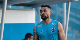 Atacante Thiago Santos já está regularizado e poderá fazer sua estreia no Paysandu diante do Altos-PI.