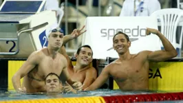 Equipe dos 4x200 metros livres.