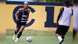 Rony quer aproveitar chance na equipe titular após "folga" de titulares