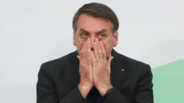 Os senadores também pedem na peça jurídica que Bolsonaro seja intimado e responda em 48 horas se foi comunicado das denúncias envolvendo irregularidades na aquisição da Covaxin
