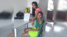 Ana Clara e a mãe Monique falam sobre a expectativa de voltar às aulas presenciais na rede estadual de ensino.