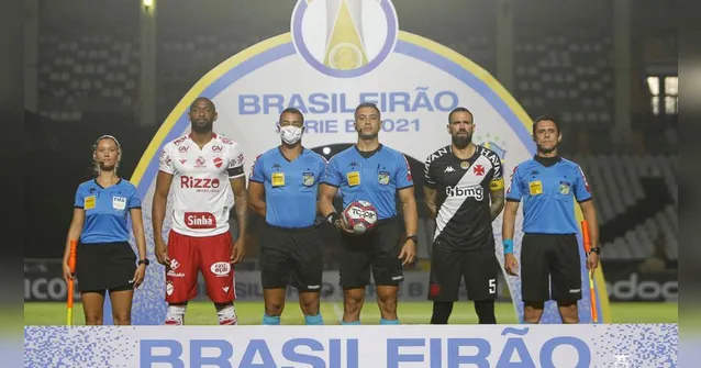 Imagem ilustrativa da notícia Vasco tem baixas e retorno de estrela contra o Clube do Remo