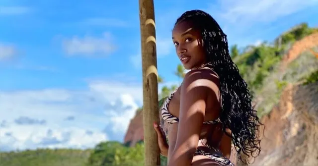 Imagem ilustrativa da notícia Iza arranca suspiros de fãs em foto empinando o bumbum; veja