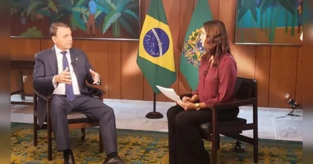 Imagem ilustrativa da notícia Bolsonaro diz que Bolsa Família será de R$ 300 reais