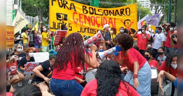 Imagem ilustrativa da notícia Protesto pelo impeachment de Bolsonaro ganha força nas ruas