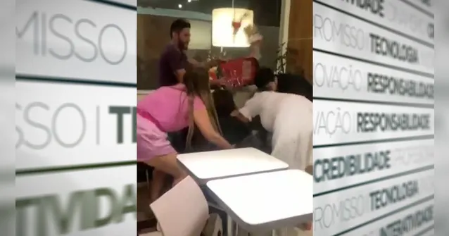 Imagem ilustrativa da notícia Pancadaria em lanchonete em Belém tem até batata voadora