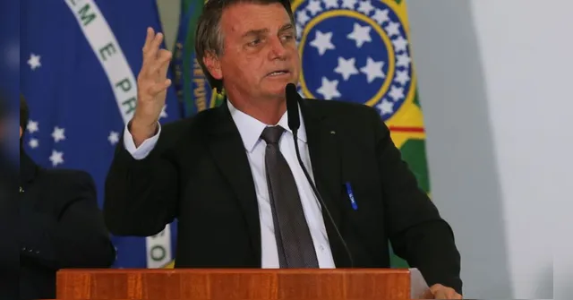 Imagem ilustrativa da notícia Bolsonaro sanciona privatização da Eletrobras