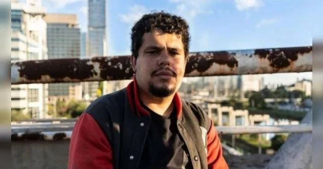 Imagem ilustrativa da notícia Homem que ateou fogo em estátua de genocida continua preso