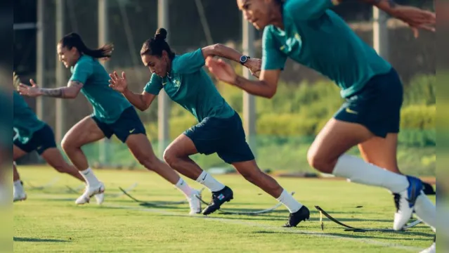 Imagem ilustrativa da notícia Brasil inicia participação em Tóquio com futebol feminino