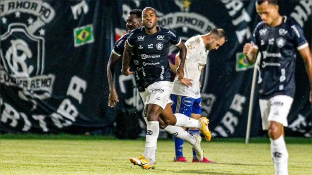 Imagem ilustrativa da notícia Com golaço, Clube do Remo vence o Cruzeiro na Série B