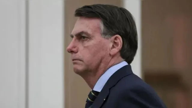 Imagem ilustrativa da notícia Gravações mostram Jair Bolsonaro como chefe de rachadinhas